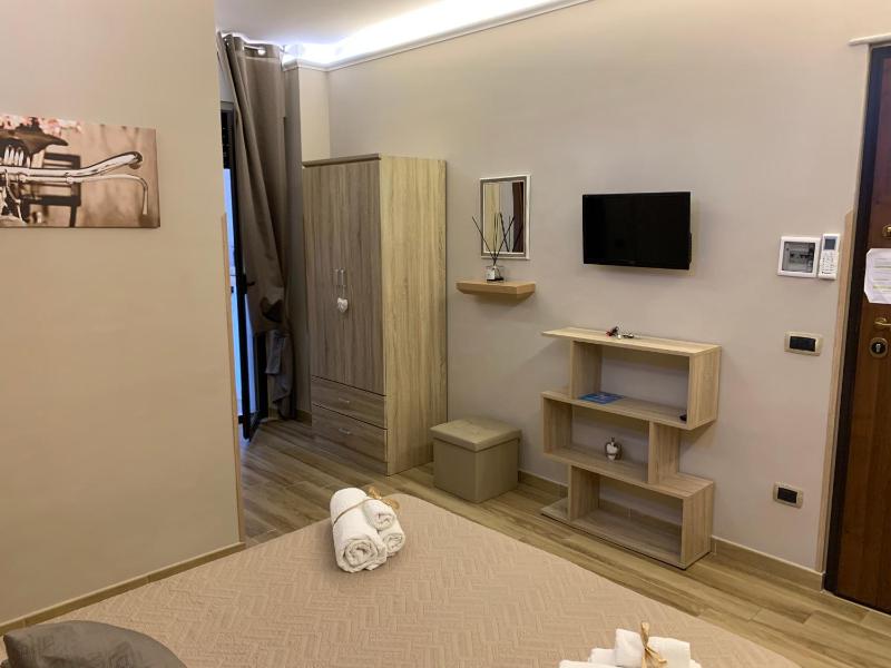 Emyteo Apartment - image 14