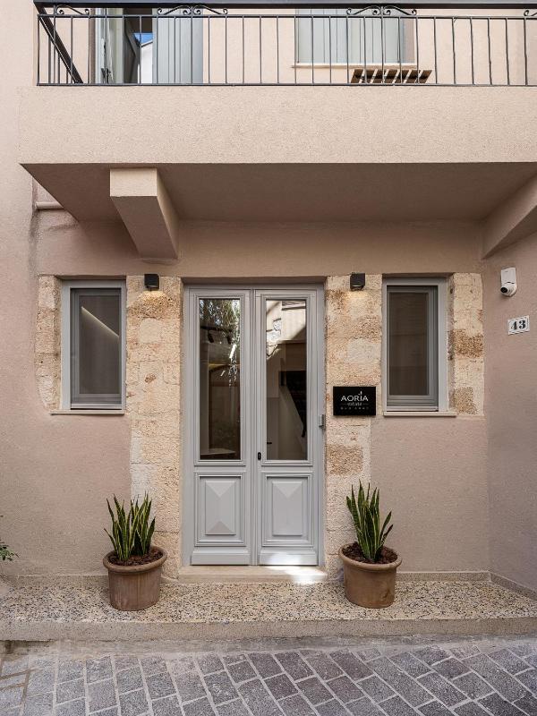 Aoria Estate Old Port - image 31