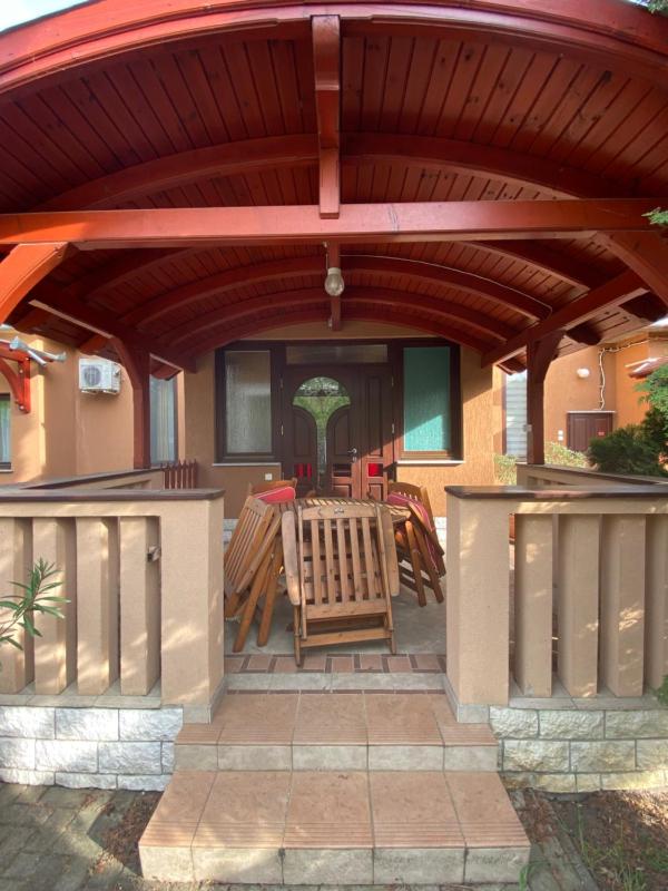 One-Bedroom Apartment with Terrace image 1
