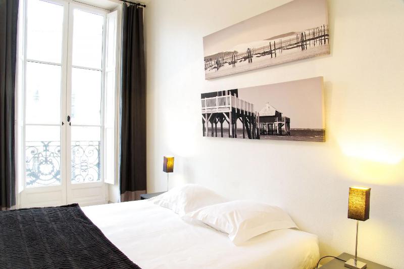 Condillac - Localisation exceptionnelle 2 chambres avec ascenseur et Parking - image 7