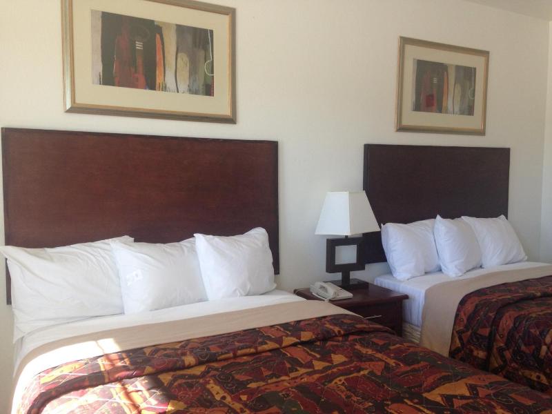 Deluxe Double Room image 1