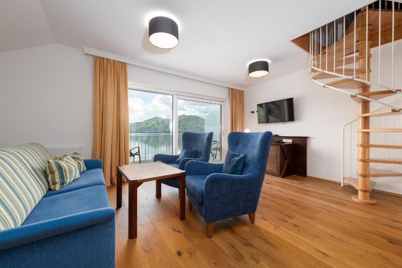 Family Room with Lake View image 1