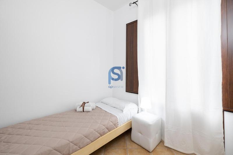 Ni Ni Apartments - Self Check in - image 44
