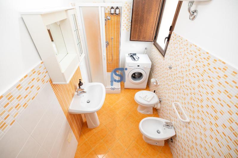 Ni Ni Apartments - Self Check in - image 39