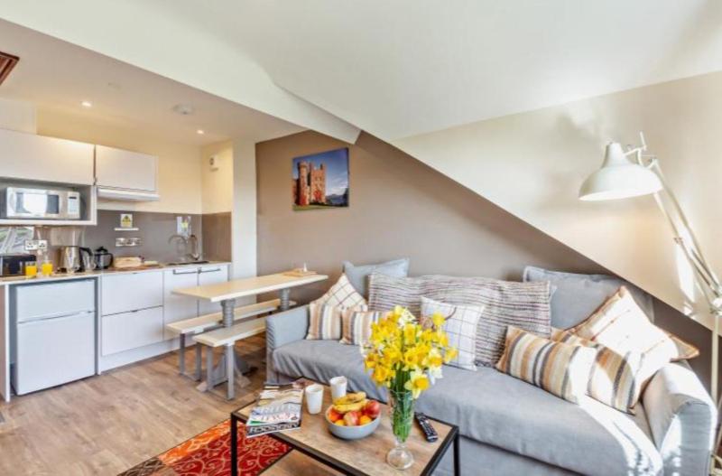 Apartment with Garden View image 3