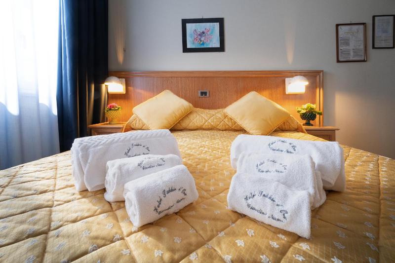 Single Room image 3