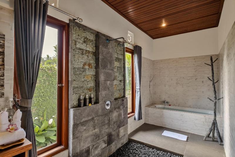 Ratni Ubud Villa - image 14