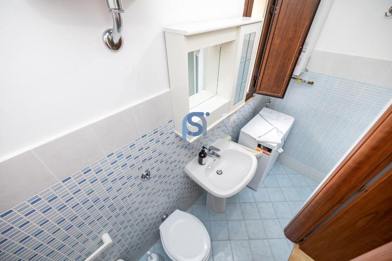 Ni Ni Apartments - Self Check in - image 47