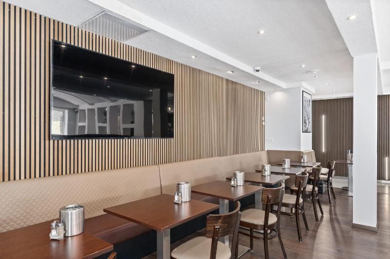 Hotel Adler - image 39