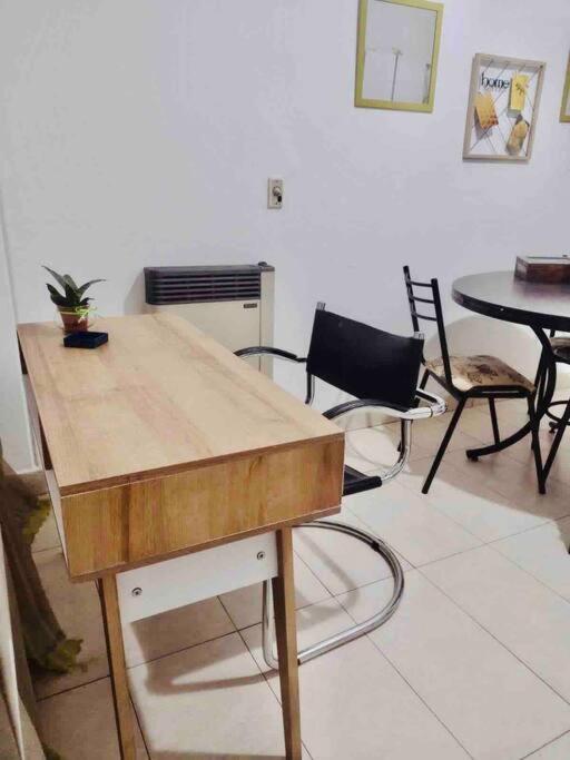 Cálido Loft con pileta cerca del centro. - image 2