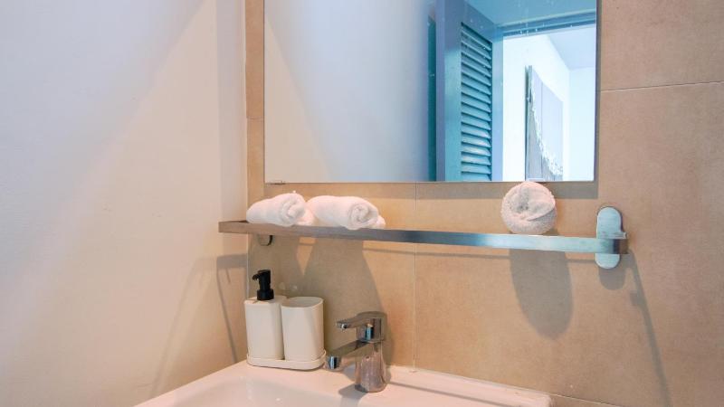 Apartment 1a image 2