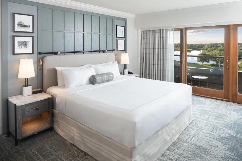 Junior Suite image 2