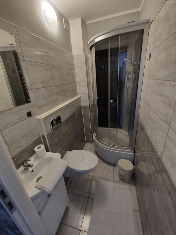 Triple Room with Bathroom image 3