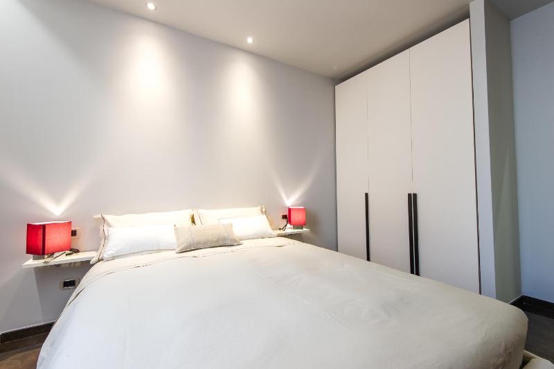 Butterfly One-Bedroom Apartment  image 4