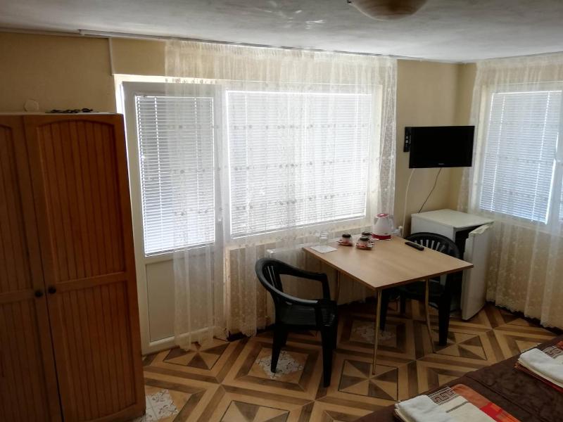 Triple Room with Terrace image 4