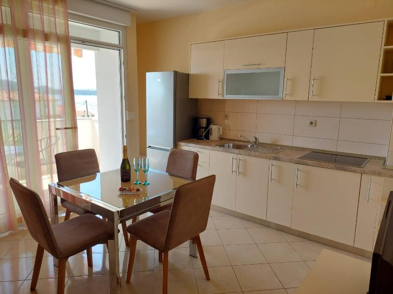 Two-Bedroom Apartment with Sea View image 1