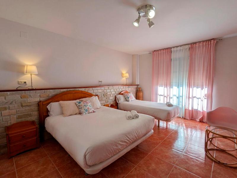 Triple Room image 1