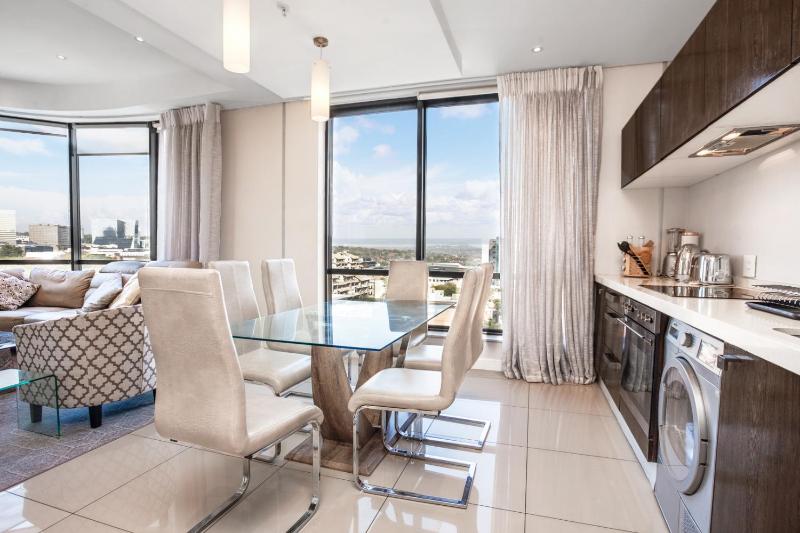KMG Apartments at Sandton Skye - image 13