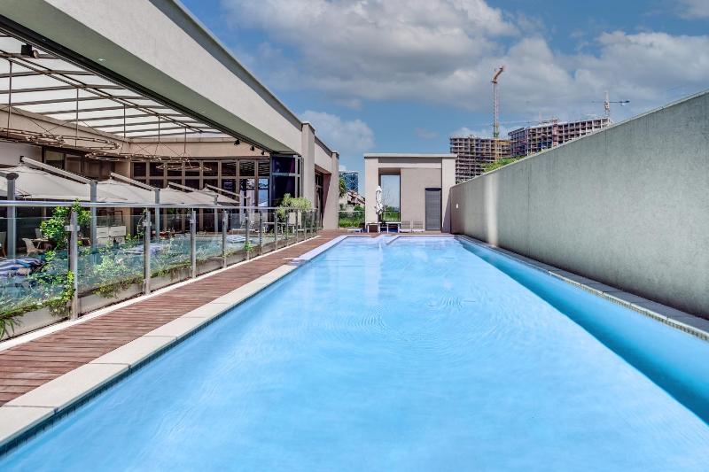 KMG Apartments at Sandton Skye - image 16