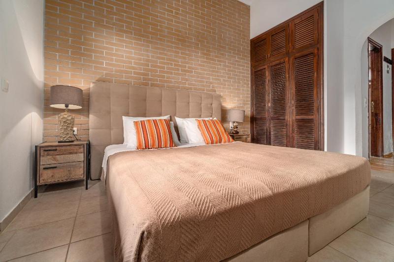 Margi House - image 22