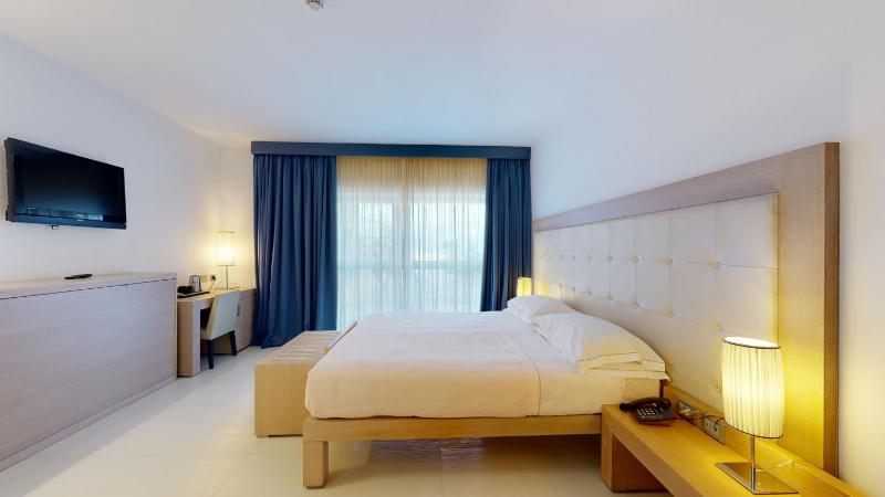 Comfort Double or Twin Room image 3