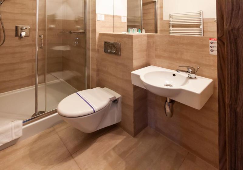 Triple Room image 2