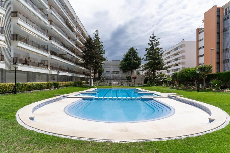 Alva Park Sunny apartment near the beach - image 37