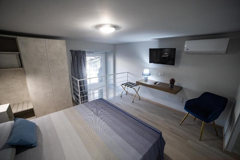 Tropea City Home - image 18