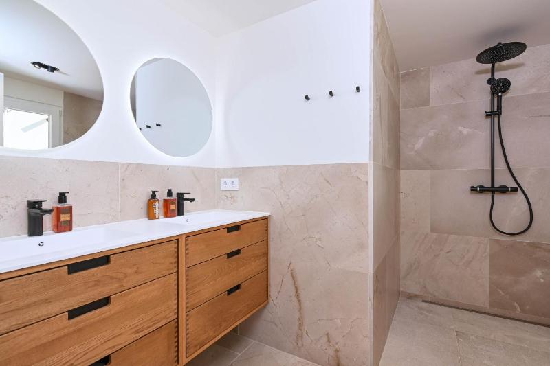 Graham Holiday Rentals - Litoral - image 12