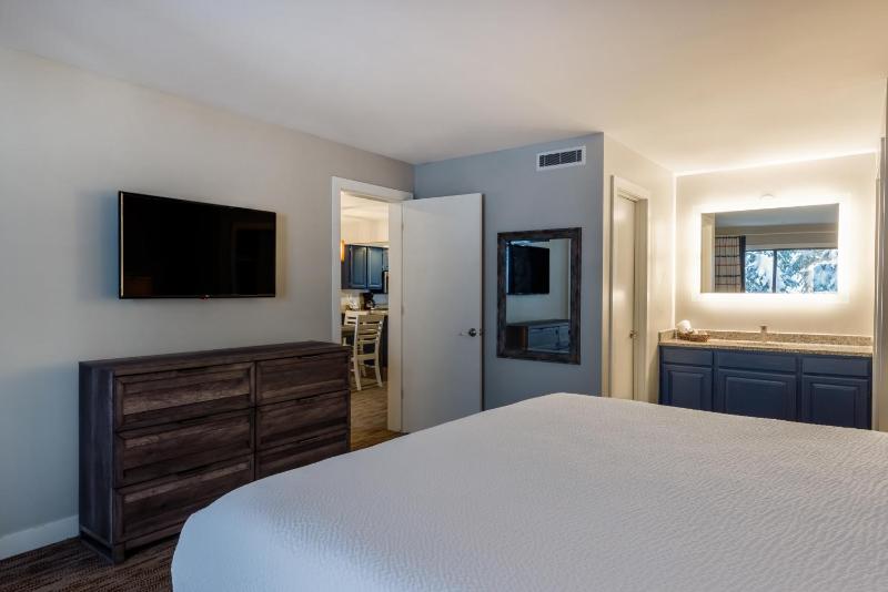 Two-Bedroom Apartment image 1