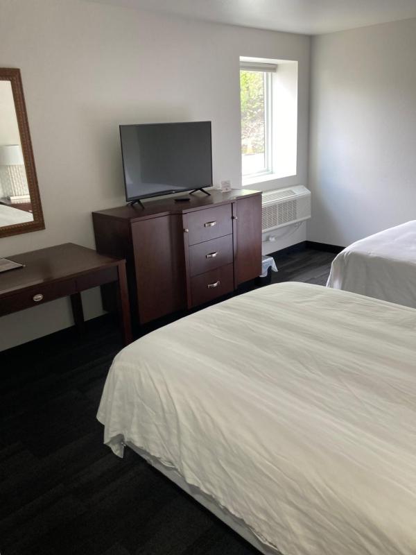 Double Room image 2