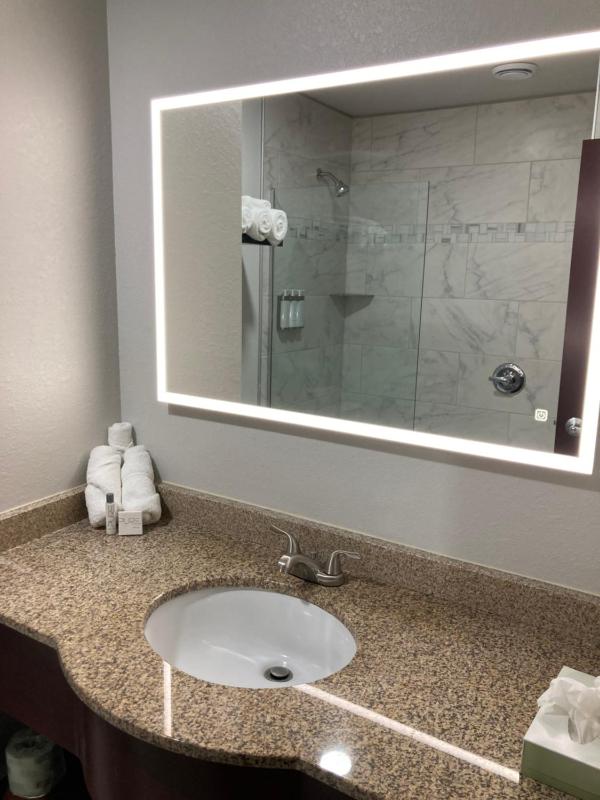 Double Room image 1