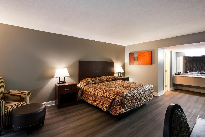 King Room - Non-Smoking image 1