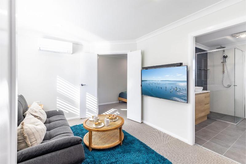 Banksia at Fingal 1 92 Rocky Point Rd Aircon spa and Wi Fi - image 39