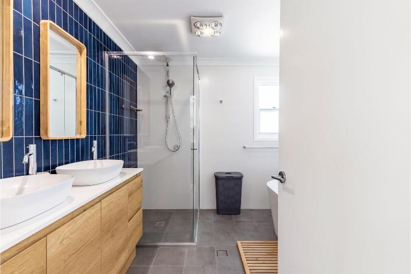 Banksia at Fingal 1 92 Rocky Point Rd Aircon spa and Wi Fi - image 19