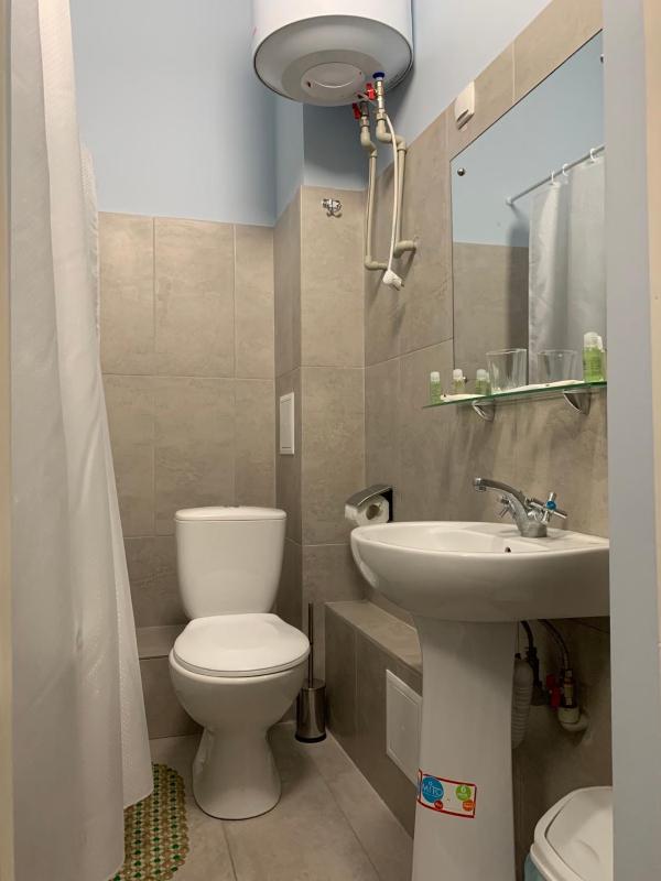 Standard Double or Twin Room image 4
