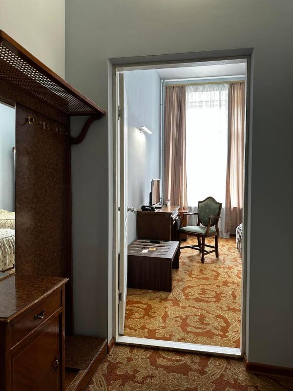 Superior Double Room image 3
