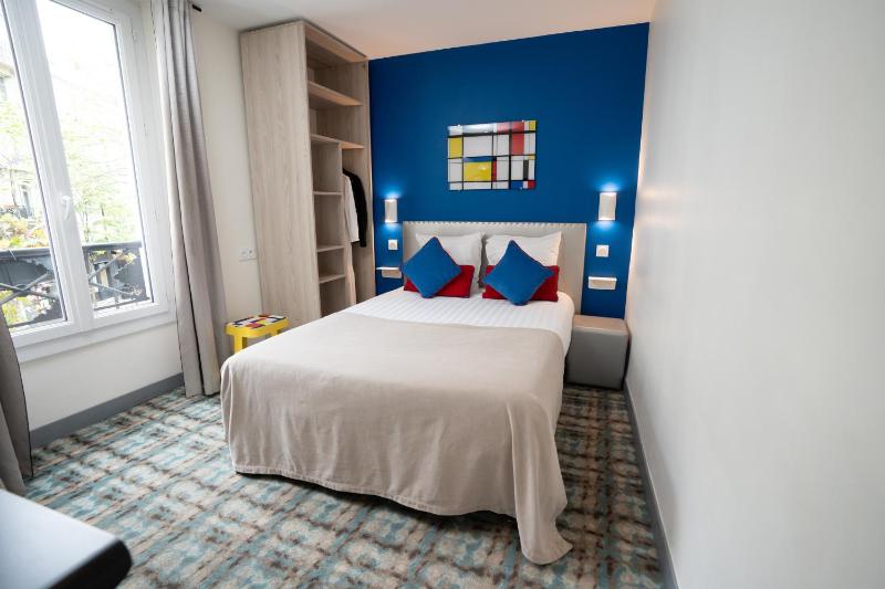 Hotel Du Mont Dore Batignolles - image 5