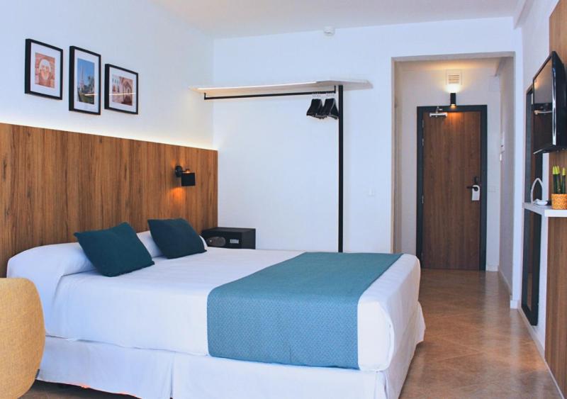 Alfons Hotel - image 43