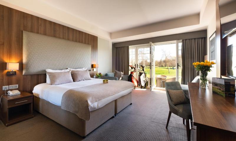 Double Room with Terrace image 1