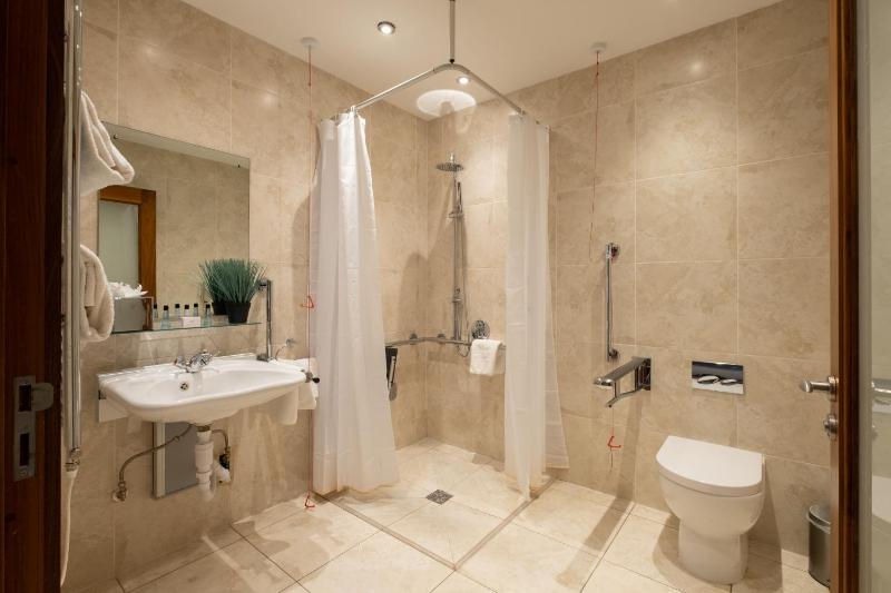 Double Room image 1