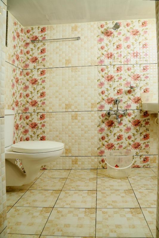 Bethesda Inn - image 15