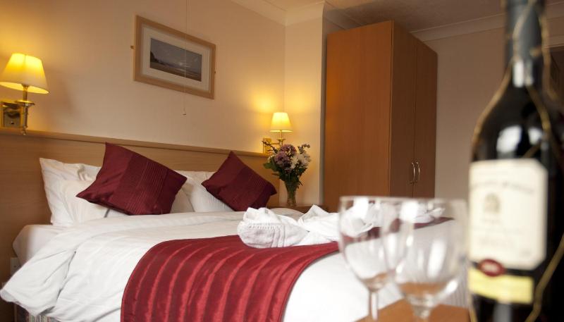 Denewood Hotel - image 31