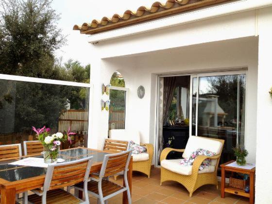 Four-Bedroom Holiday Home image 2
