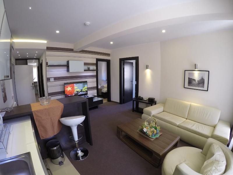 Comfort Two-Bedroom Apartment with Balcony image 1