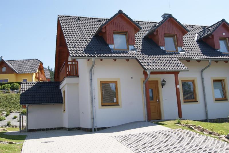 Three-Bedroom House image 2
