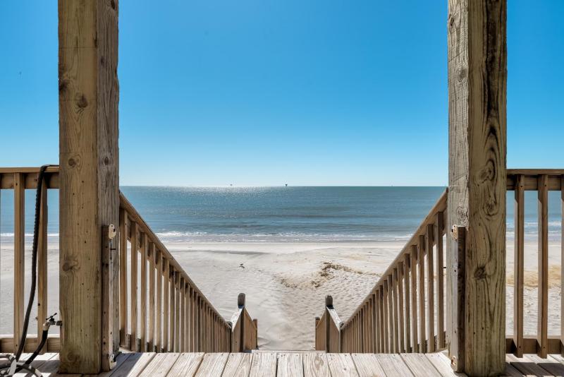 Sea View Play - image 42