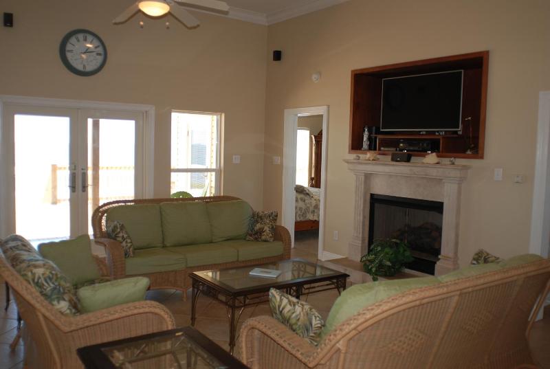 Lagniappe - image 1