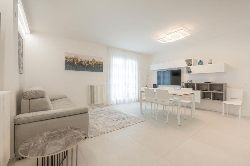 Residence Luxury Elisabeth con garage e posto spiaggia - image 35