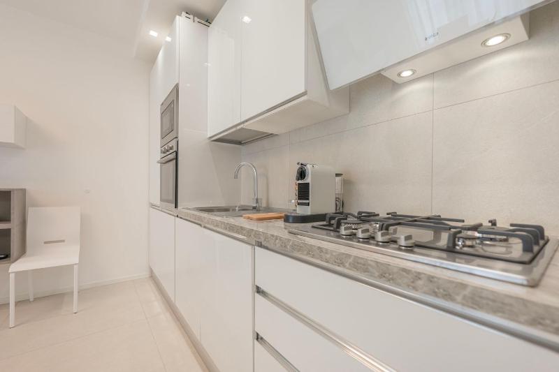 Residence Luxury Elisabeth con garage e posto spiaggia - image 13